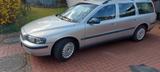 Volvo V70 2.4 - AHK, Tempomat, Klima, Teilleder - Volvo V70 aus 2001