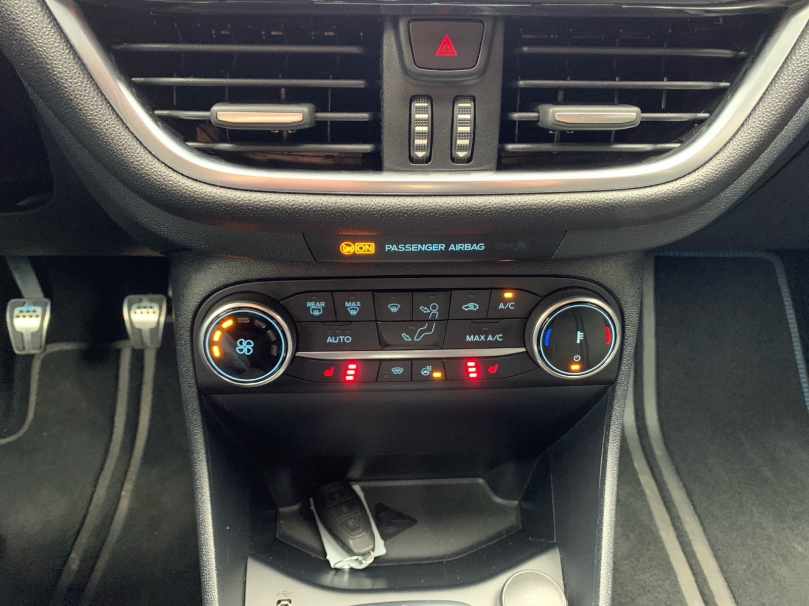 Fahrzeugabbildung Ford Fiesta 1.5 EcoBoost ST Performance Navi 1Hd