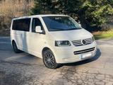 Volkswagen VW T5 4Motion Allrad Caravelle Camper 2.5 ... - Volkswagen T5 Caravelle: 4motion