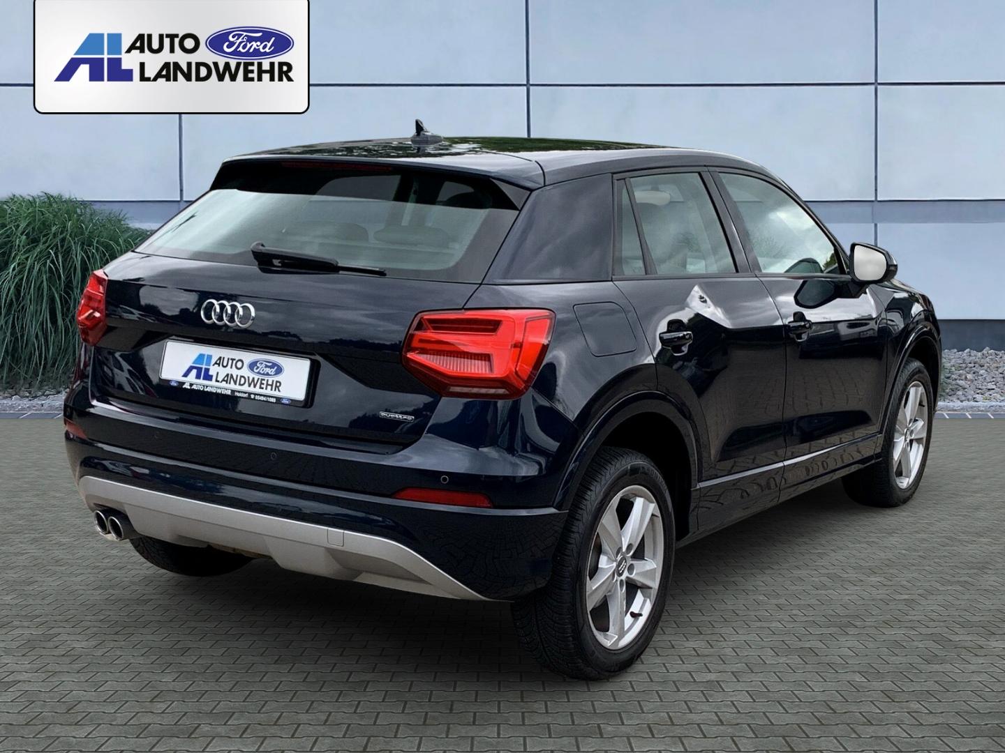 Audi Q2 quattro sport El. Panodach Navi Leder Digital