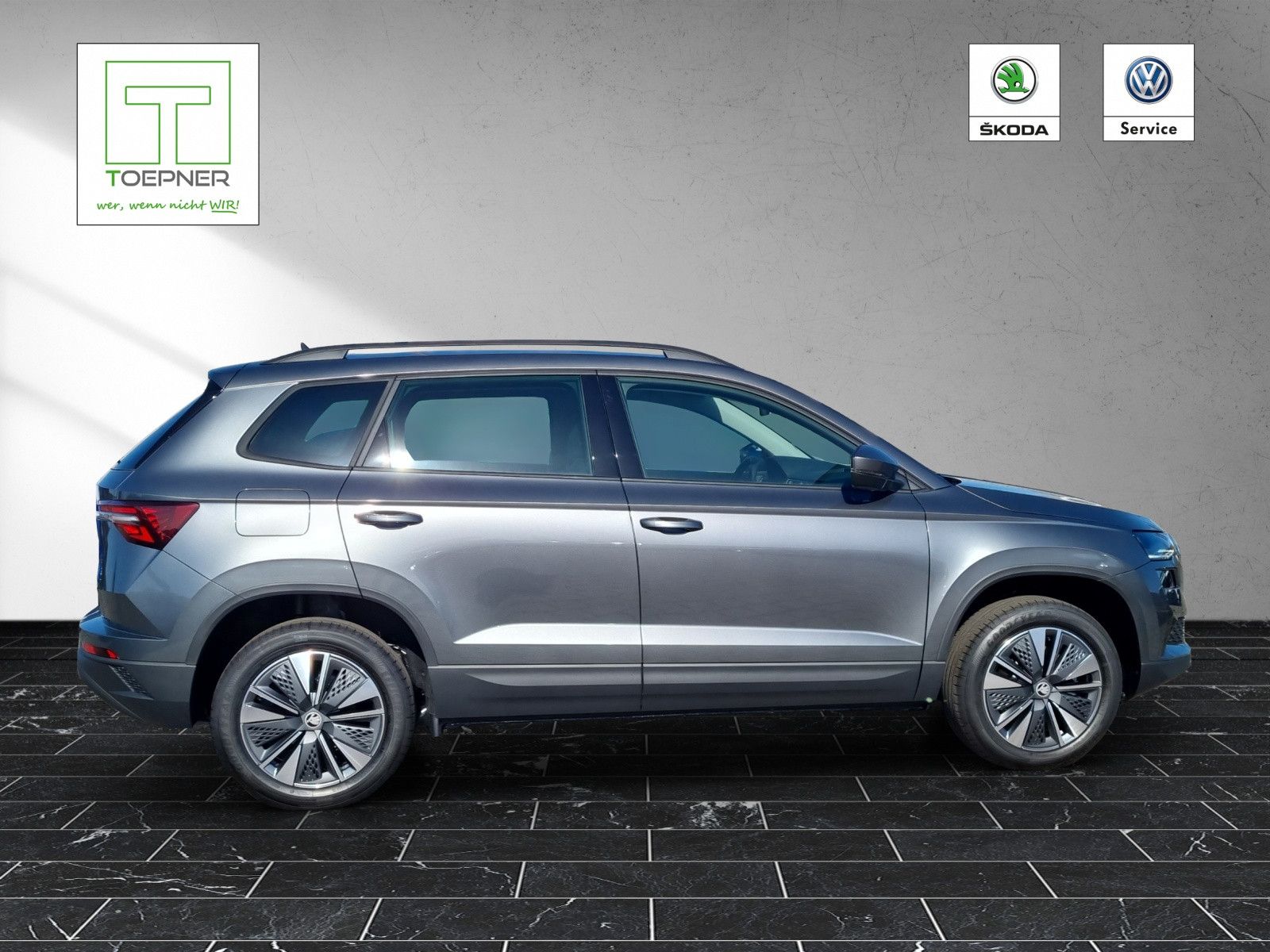 Fahrzeugabbildung SKODA Karoq Balance 1,5TSI Garantie +3 Fahrassi