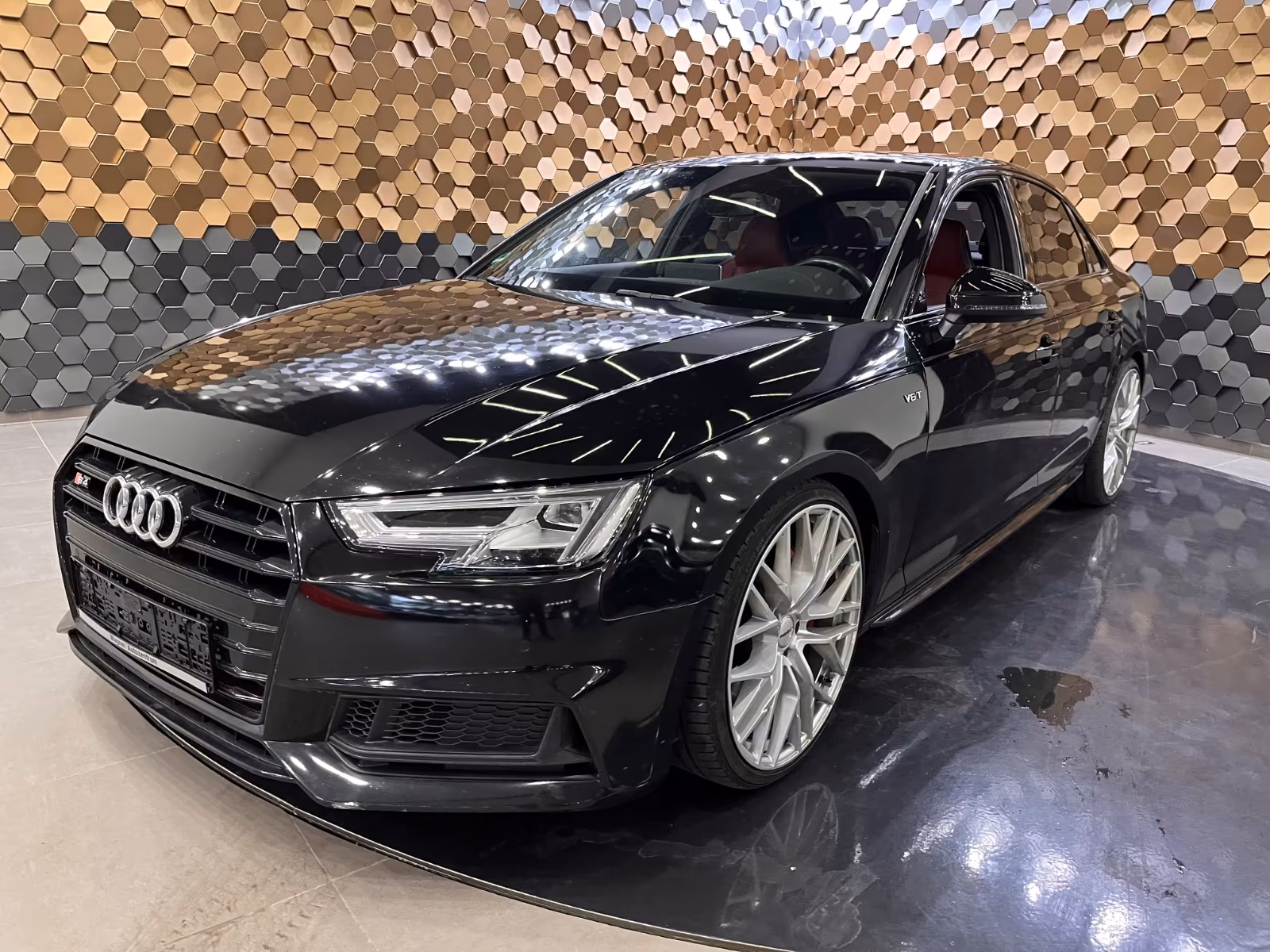 Audi S4 Lim. 3.0 TFSI quattro