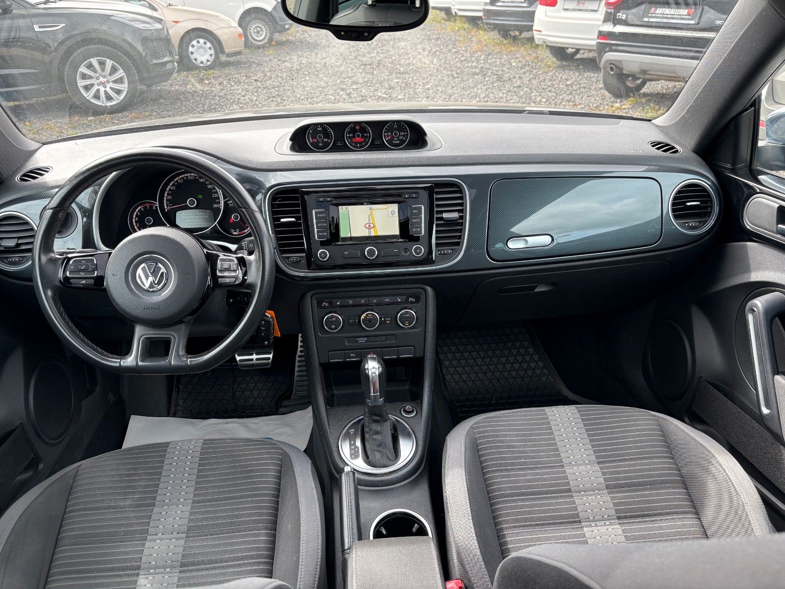 Fahrzeugabbildung Volkswagen Beetle 2.0 TSI DSG SPORT Navi Pano Xenon 147 kW