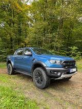 Ford Gepflegt, Garantie, kein Wartungsstau - blaue Ford Raptor