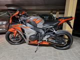 Honda cbr 1000 sc59 Top zustand wenig Km - HONDA CBR 1000 SC59