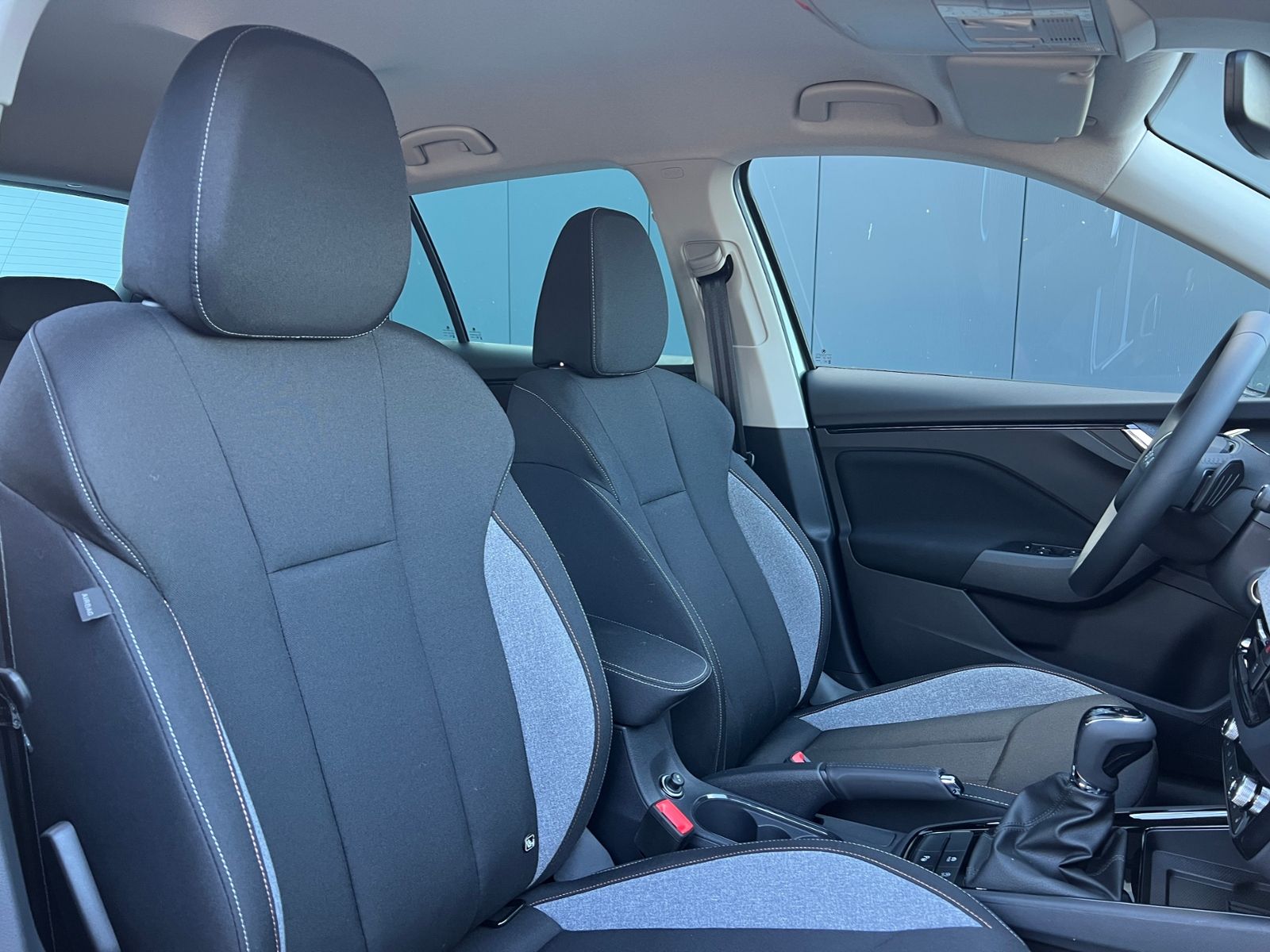 Fahrzeugabbildung SKODA Kamiq Tour 1.5 TSI DSG *BlackStyle, AHK, ACC, Ka