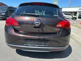Opel Astra J Lim. 5-trg.1.4 Benzin 140,ps.116.000.km - Opel Astra: 140