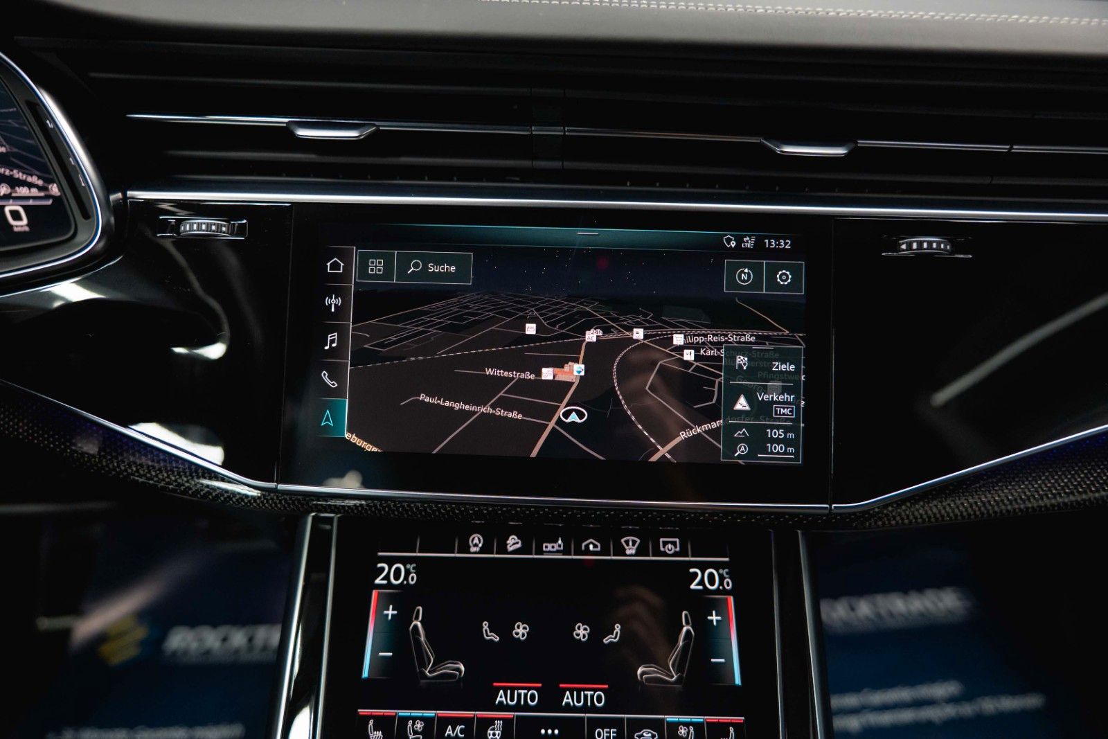 Fahrzeugabbildung Audi SQ8 4.0 TDI quattro Black Design | Full Option