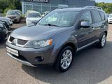 Mitsubishi Outlander 2.2 DI-D Instyle 4x4 - Mitsubishi Outlander aus 2008