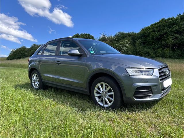 AUDI Q3 2.0 TDI - AHK, Navi, Sitzheizung u Alufelgen