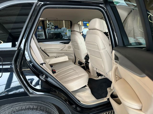 MYAUTOCENTER – Gebraucht- und Jahreswagen mit Werkstattservice in Pfaffenhofen BMW X5 xDrive 30 d *Nightvision*AHK*LED*