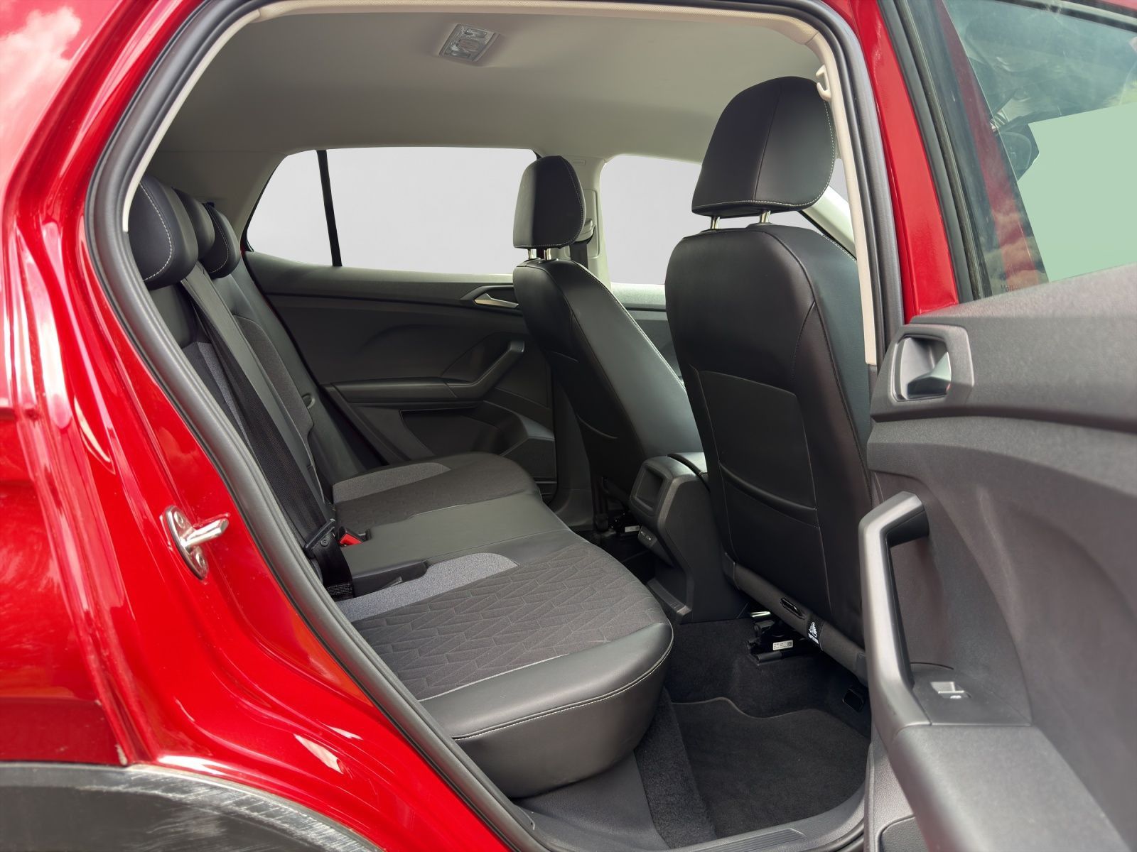 Volkswagen T-Cross - Bild 7