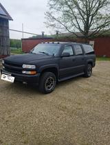 Chevrolet Suburban - schwarze Chevrolet Suburban