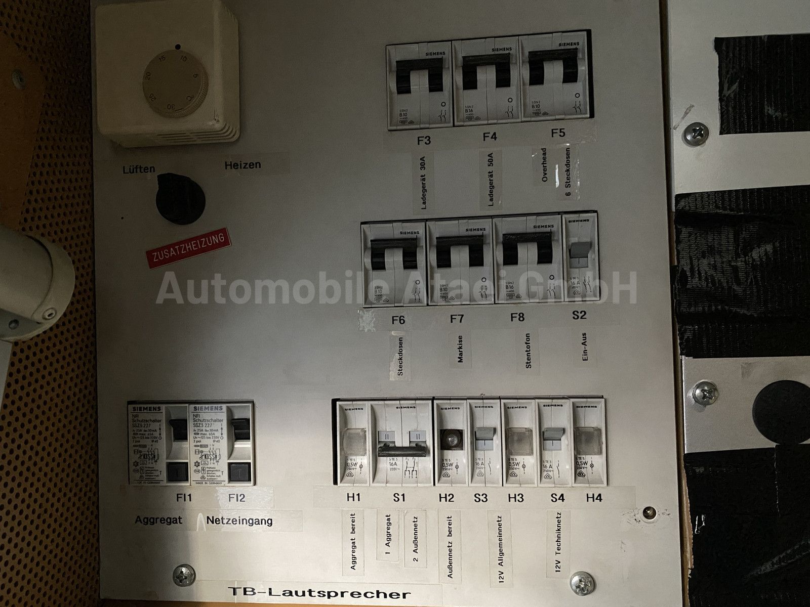 Fahrzeugabbildung Mercedes-Benz T2 711D *Behörde/ Camper* ORIGINAL 34.050 KM