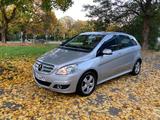 Mercedes-Benz B 170 Autotronic - - Mercedes-Benz B 170 von privat