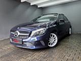 Mercedes-Benz A 200d 4MATIC, PANO, LED, R-KAMERA, CARPLAY - Mercedes-Benz A 200 mit Diesel-Antrieb