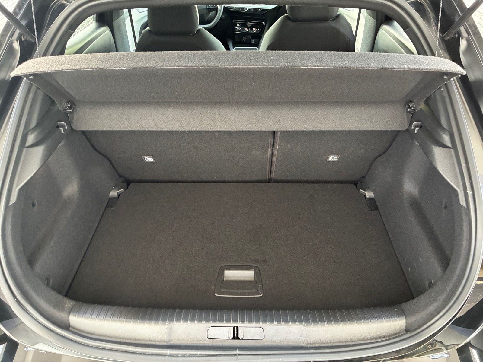 Fahrzeugabbildung Opel Mokka 1.2 Edition Kamera,LED,Navi,SHZ,Klimaaut.