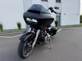 Harley-Davidson RoadGlide FLTRXS - Motorräder in Bonn