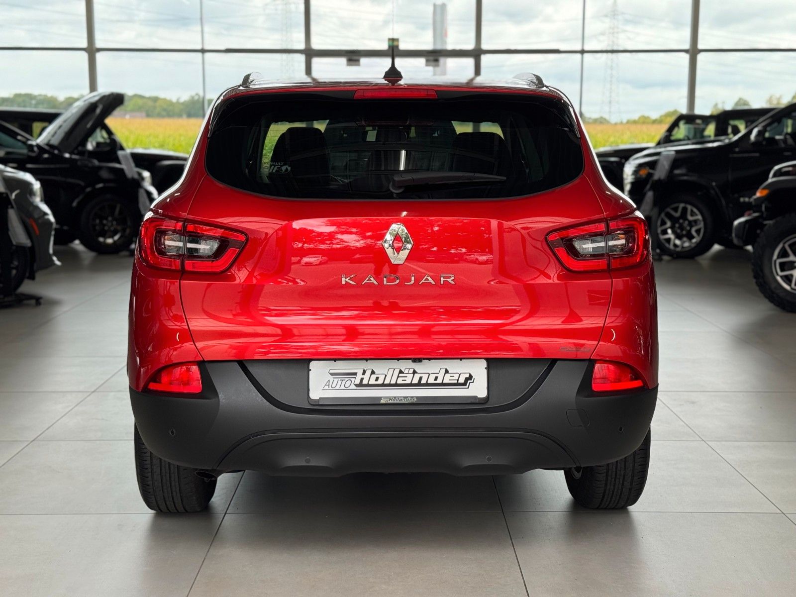Fahrzeugabbildung Renault Kadjar 1.3 TCe 140 Limited "AHK Kamera DeLuxe"