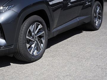 Hyundai TUCSON - 7