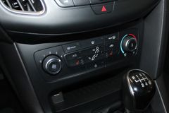 Fahrzeugabbildung Ford Focus 1,5 TDCi Turnier NAVI KLIMA Winter Paket