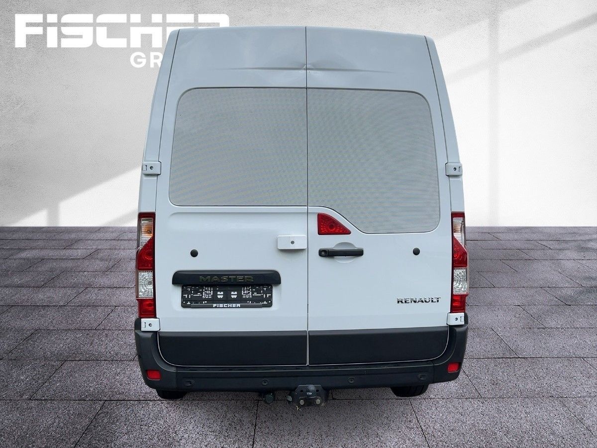 Fahrzeugabbildung Renault Master L2H2 3,3t Blue dCi 150 AHK Automatik