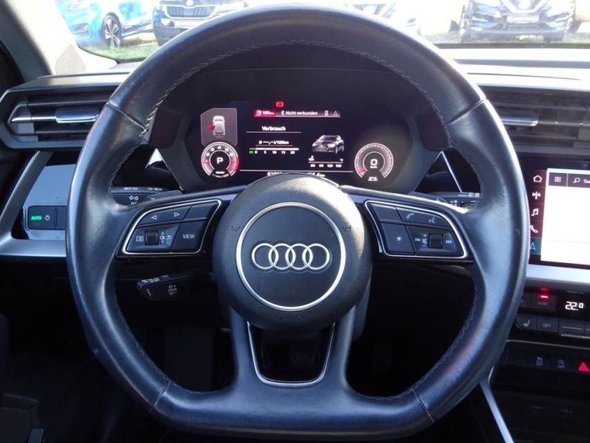 Fahrzeugabbildung Audi A3 Sportback 1.5 TFSI MHEV S line