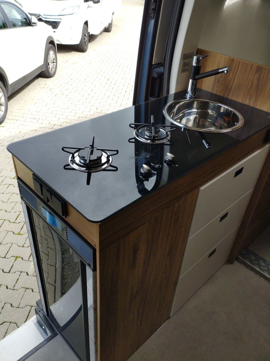 Fahrzeugabbildung Karmann Dexter 4x4 DE 570 AW Klima, Heizung 4KW, RFK