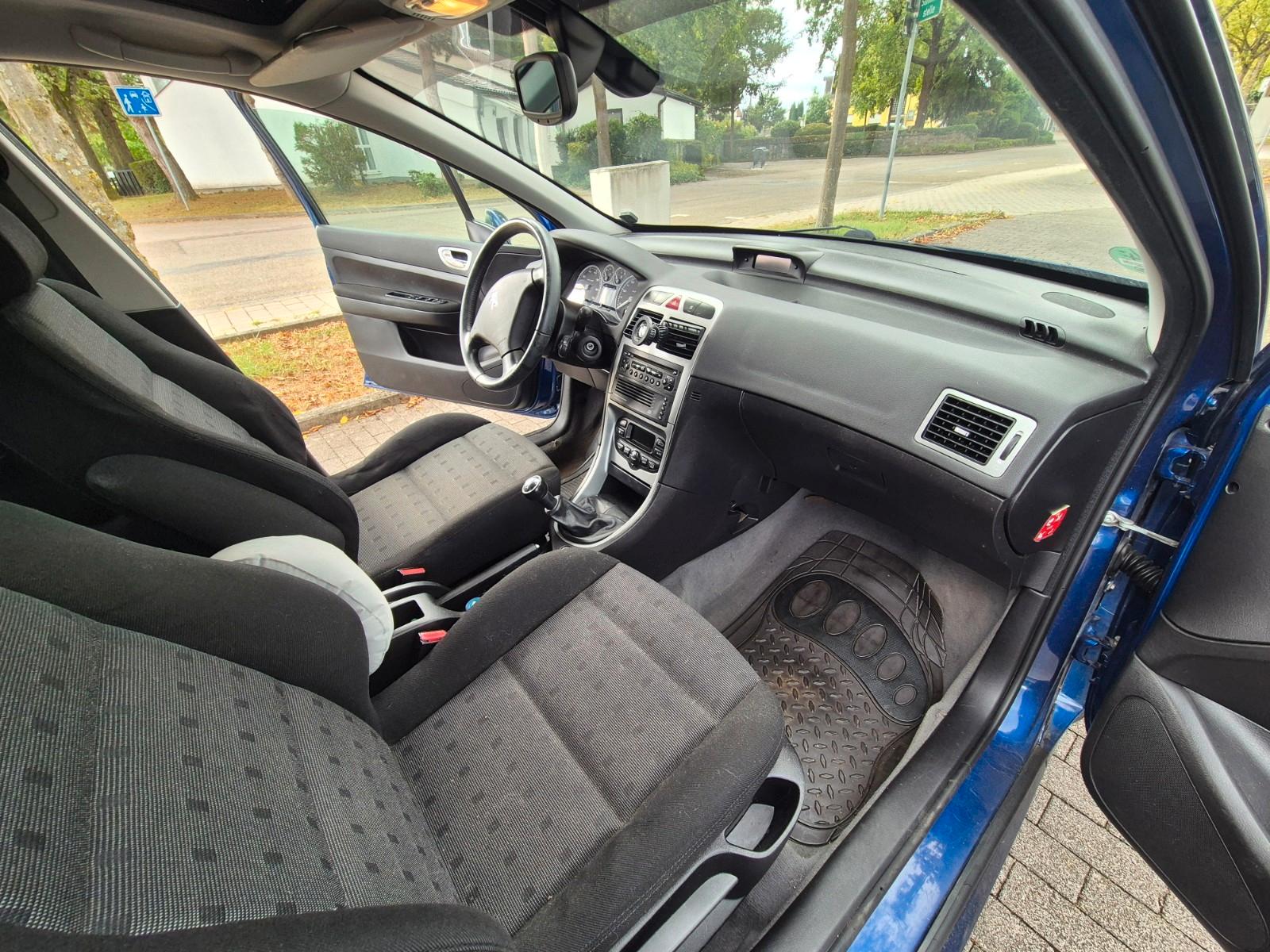Peugeot 307 2004 — photo 5