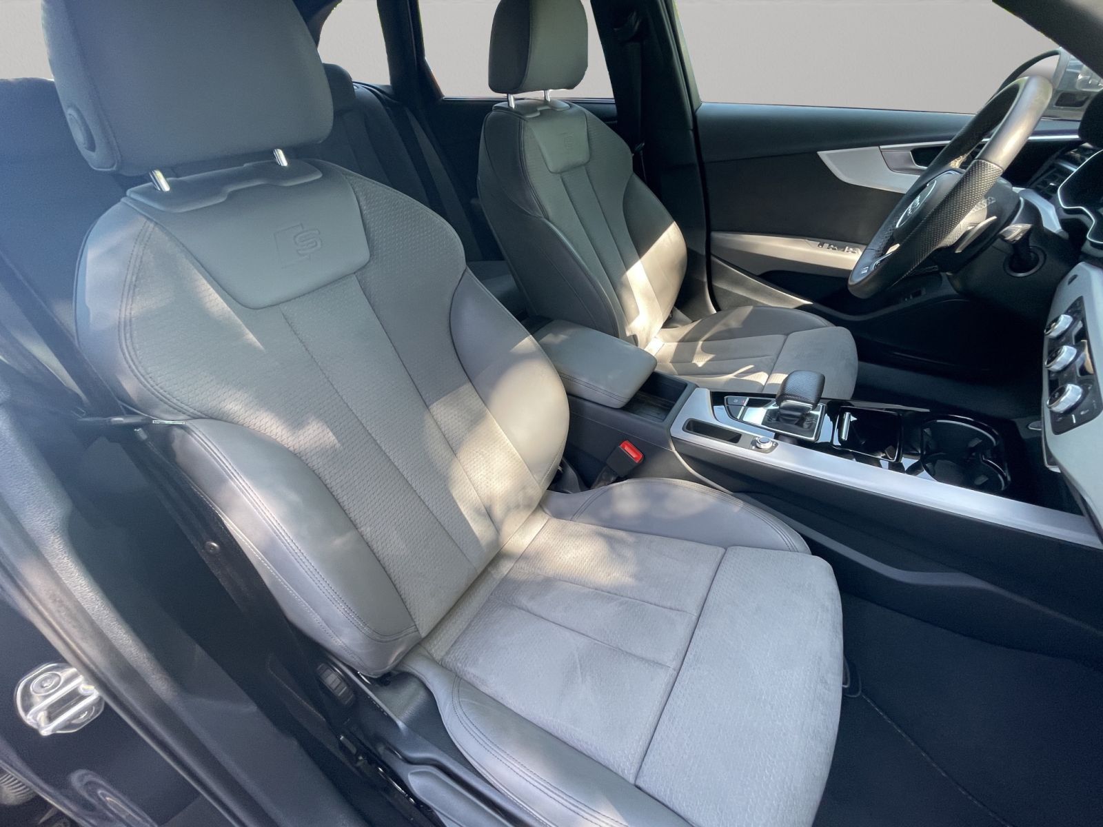 Audi A4 - Bild 18