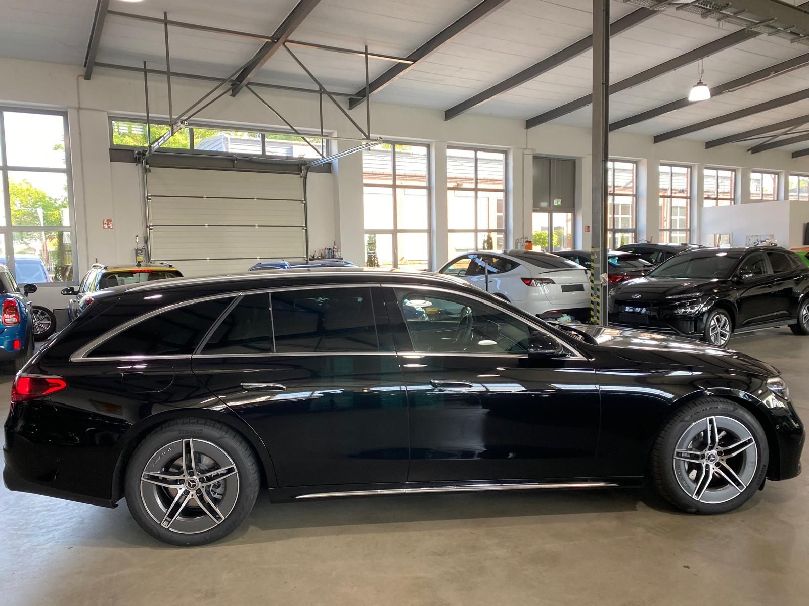 Fahrzeugabbildung Mercedes-Benz E 220 T d AMG Line Advanced/DIS/´19/