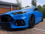 Ford Focus 2,3 EcoBoost 257kW RS Allrad RS - Ford Focus: Blau, Metallic