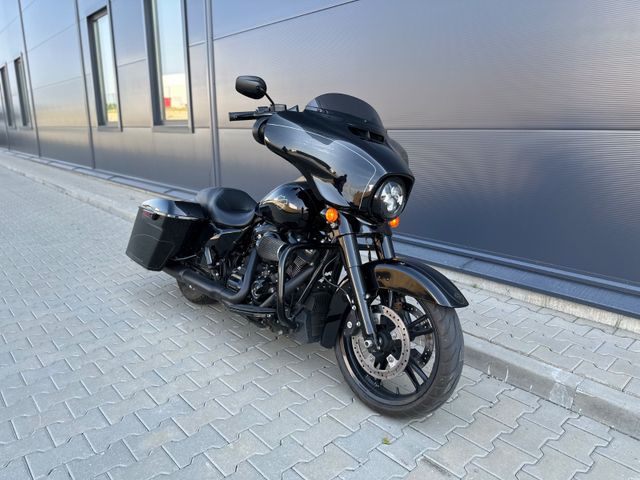 Harley-Davidson STREET GLIDE