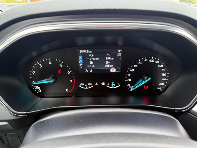 Ford Focus Turnier Titanium Edition Assistenz-Paket