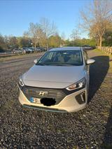 Hyundai IONIQ 1.6l GDi HYBRID Style Style - silberne Hyundai IONIQ