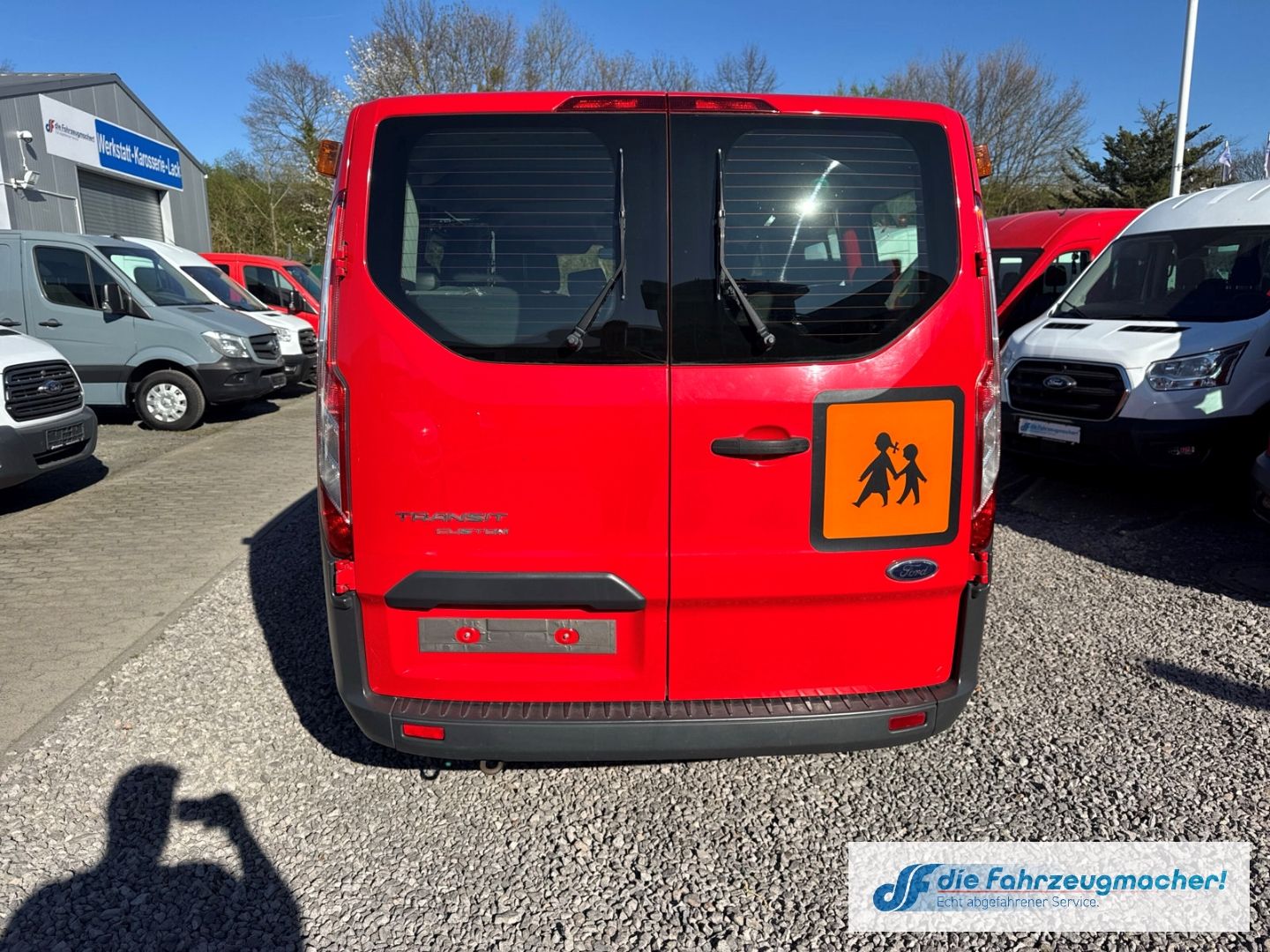 Fahrzeugabbildung Ford Transit Custom Kombi 300 L1 2.2 TDCi *1459