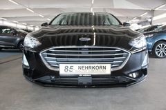 Fahrzeugabbildung Ford Focus Turnier Cool&Connect CAM PDC LED WinterPak