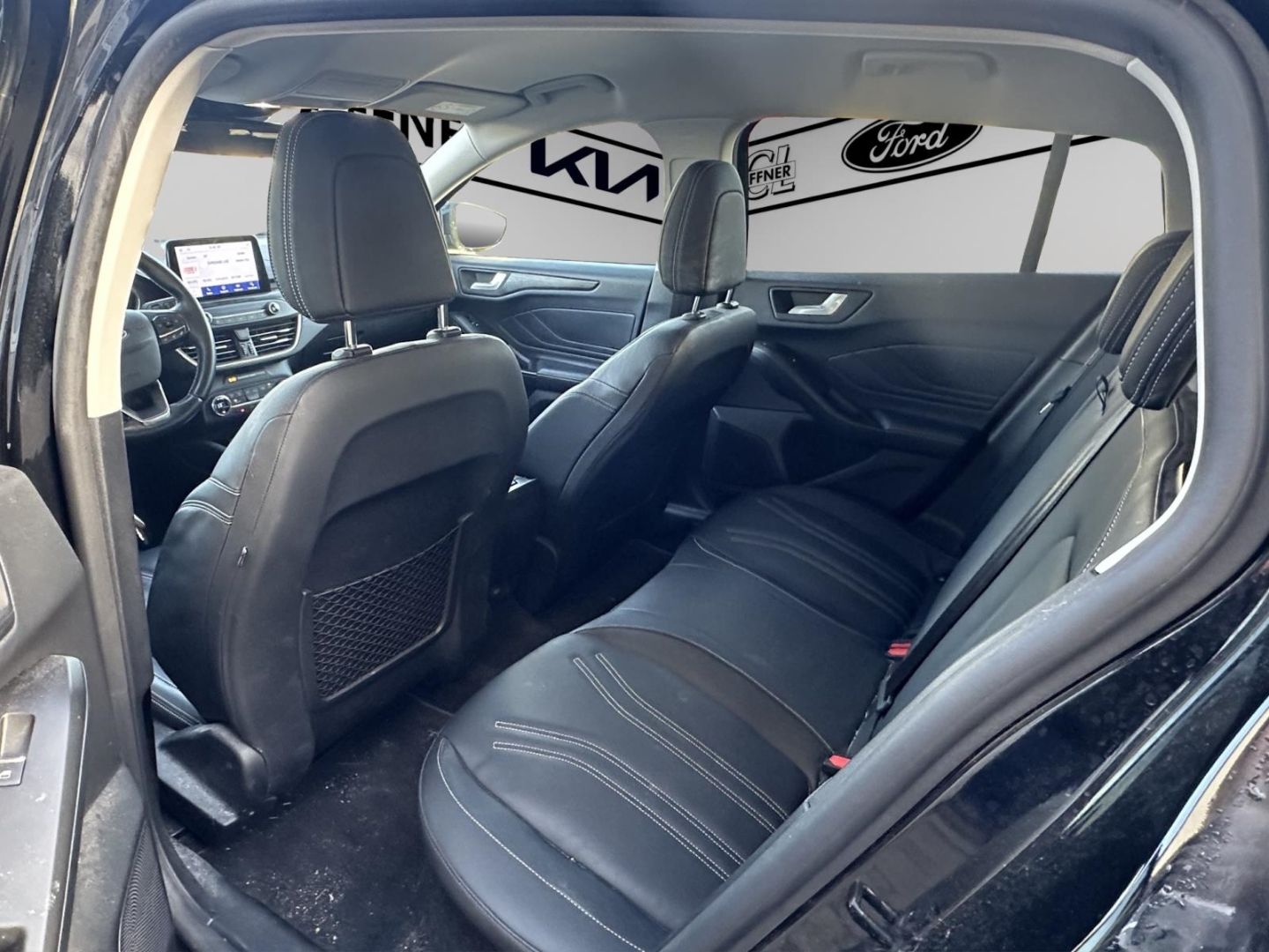 Fahrzeugabbildung Ford Focus Turnier 2.0 EcoBlue Vignale HÄNDLER/EXPORT