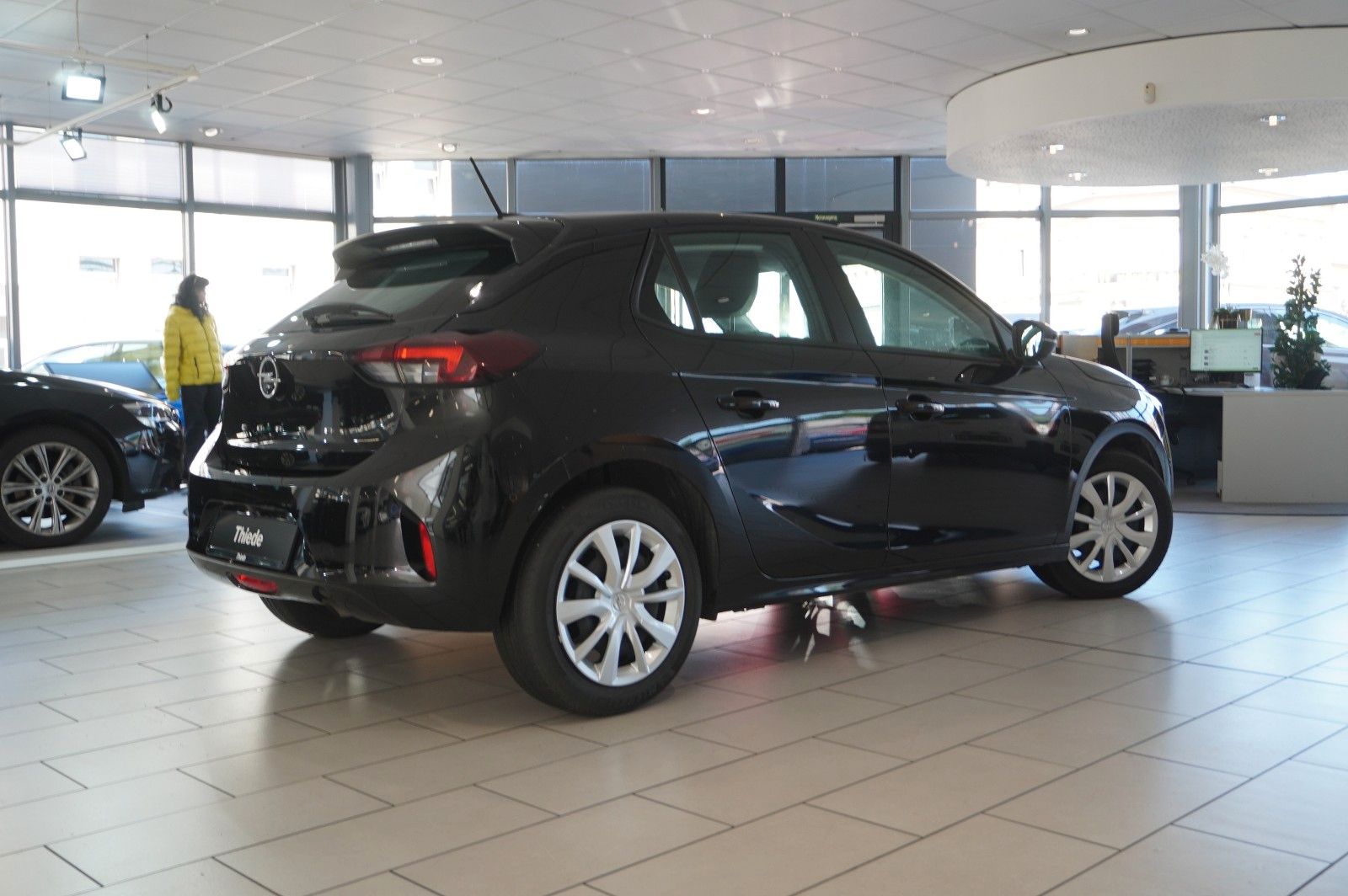 Fahrzeugabbildung Opel Corsa F 1.2 FACELIFT NAVI/LED/KAMERA/VIRTU./DAB+