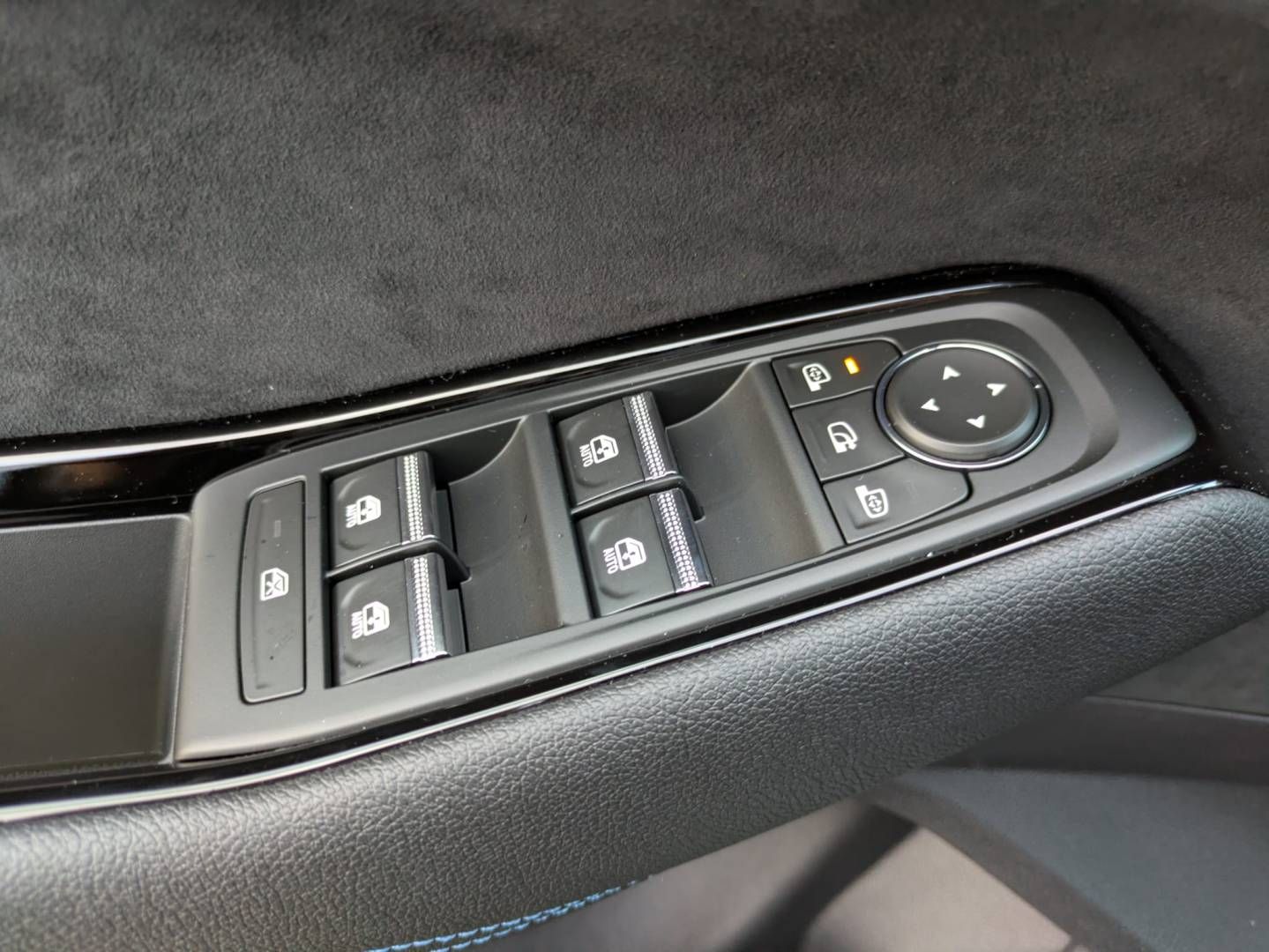 Fahrzeugabbildung Renault Austral Esprit Alpine Mild Hybrid 160 Automatik