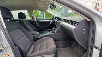 Volkswagen Passat Variant - 8