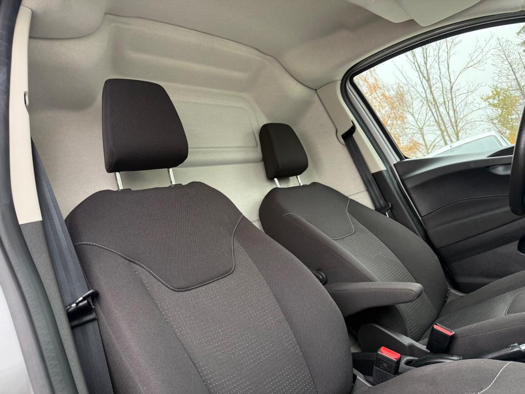 Ford Transit Courier