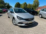 Opel Astra K ST Elegance 1.5D 50tkm/Navi/Kamera/ - Opel Astra mit Diesel-Antrieb