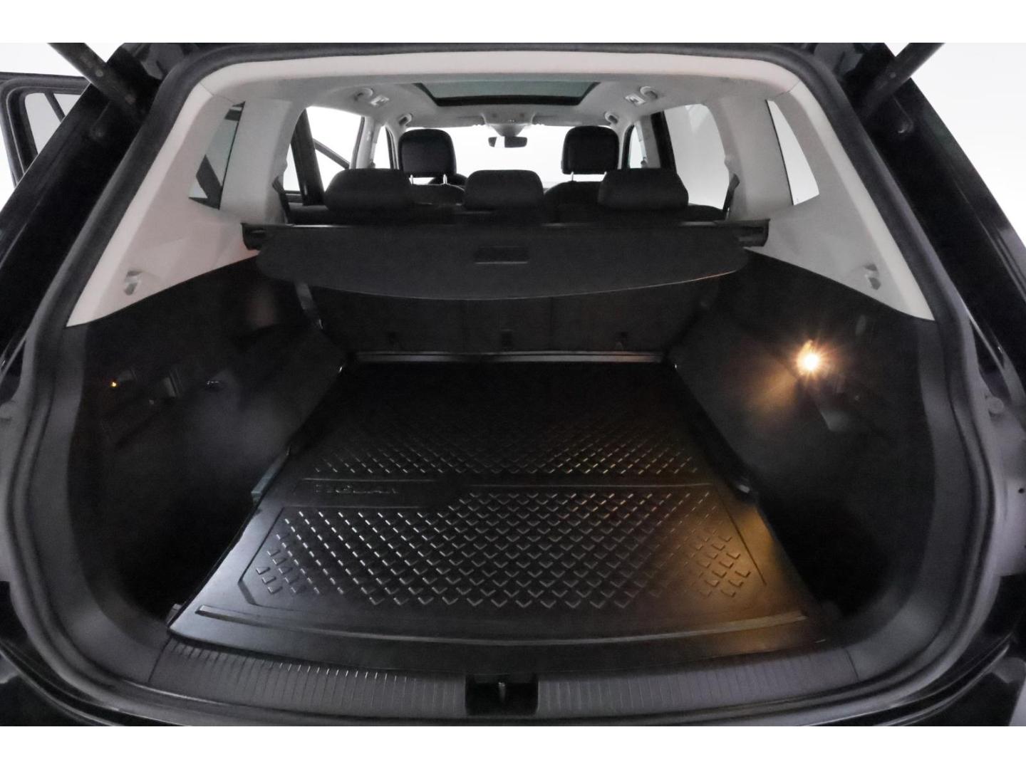 Volkswagen Tiguan Allspace 2.0TDI DSG Elegance+LED+PANO+AHK, миниатюра 17