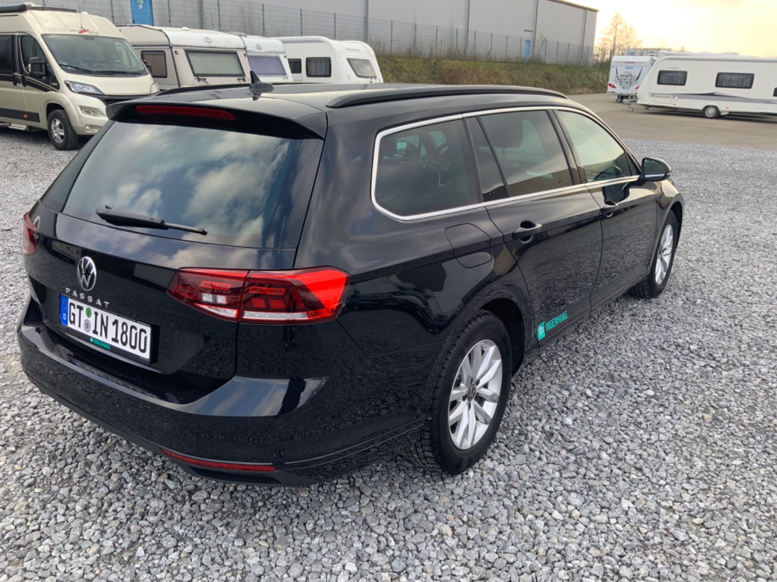 Fahrzeugabbildung Volkswagen Passat Variant Comfortline Life Business