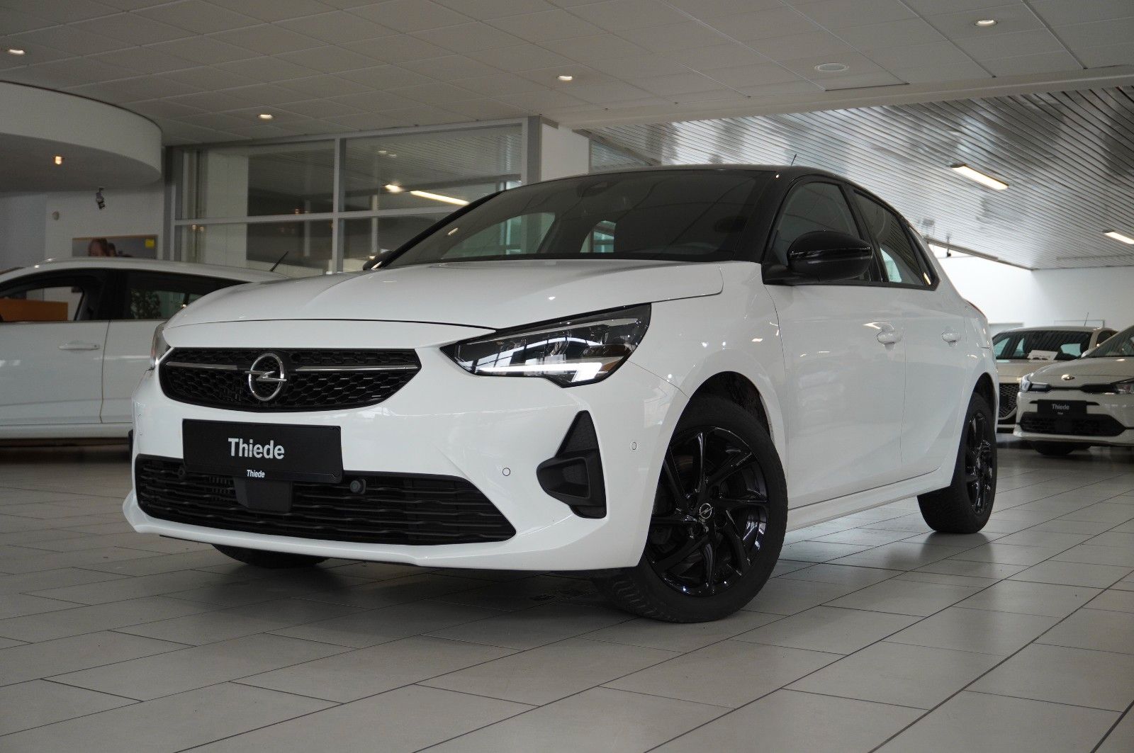 Fahrzeugabbildung Opel Corsa 1.2T GS SPORT NAVI/LED/SPORT/VIRT./SH/DAB+