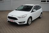 Ford Focus Turnier 1.6 Ti-VCT PDC AHK Sitzheizung USB - Ford Focus: Kombi, 1.6