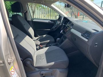 Volkswagen Tiguan - 12