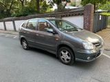 Nissan Almera Tino Benzin 1.8 2005 - Nissan Almera Tino