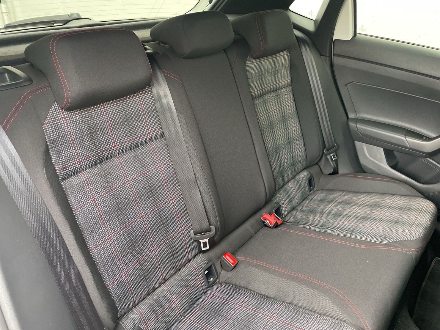 Polo GTI 2.0TSI DSG Kamera/ACC/Keyless/Beats/App